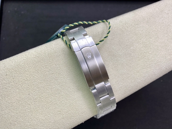 激安ロレックス着用イメージ